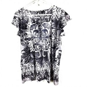 3/$25 APT 9 Graphic top